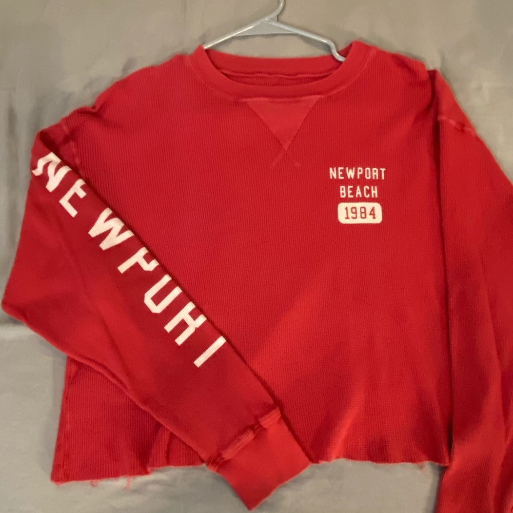 Newport Beach Cropped Long-sleeve